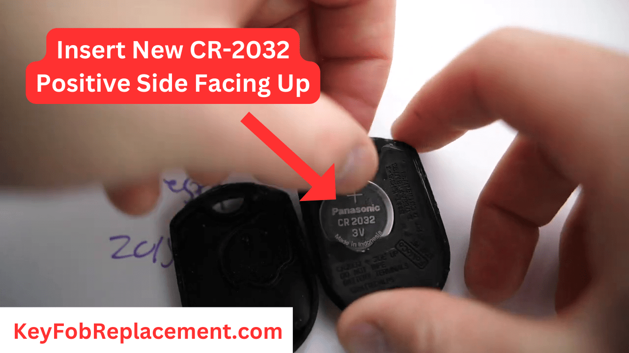 Ford Fiesta Insert new CR2032 battery, plus-side up