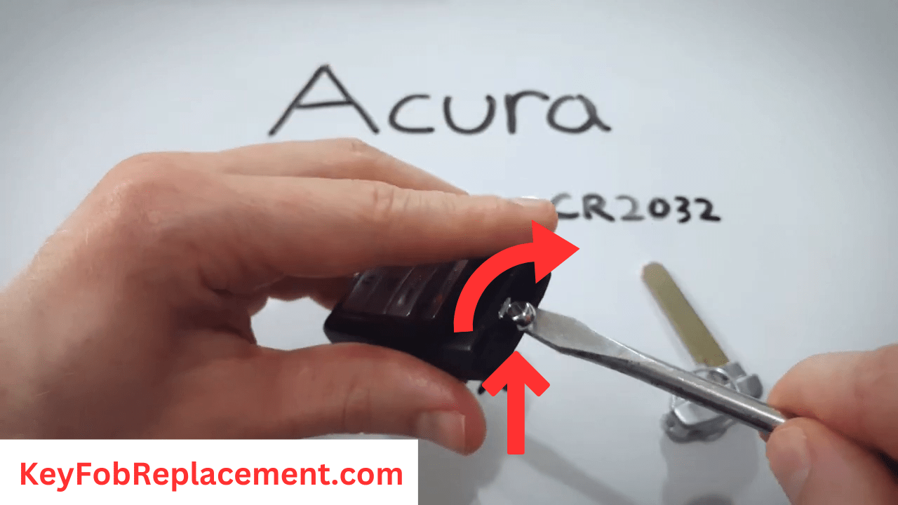 Open Acura MDX _Smart 4-Button_ key fob with screwdriver