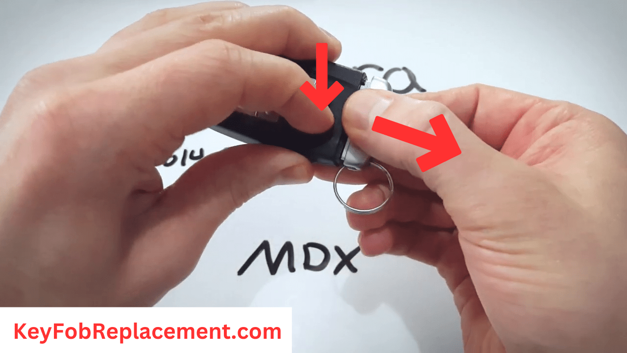 Remove internal key from Acura MDX _Smart 4-Button_ key fob