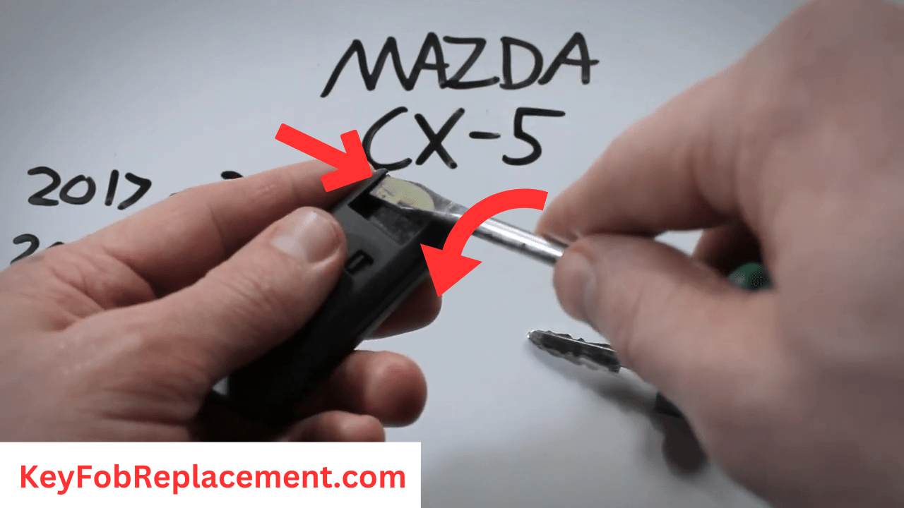 Mazda CX-5 Key Twist screwdriver in both grooves