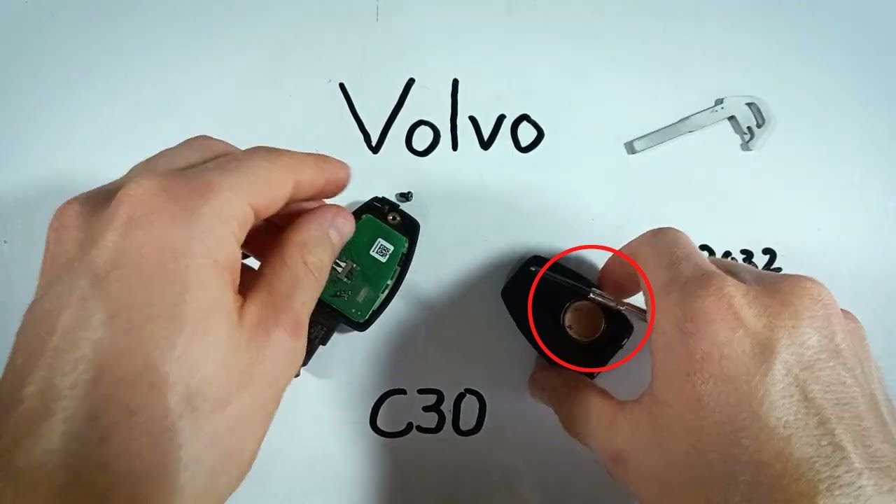 Volvo C30 Key Fob Battery Replacement Guide (2007 - 2013)