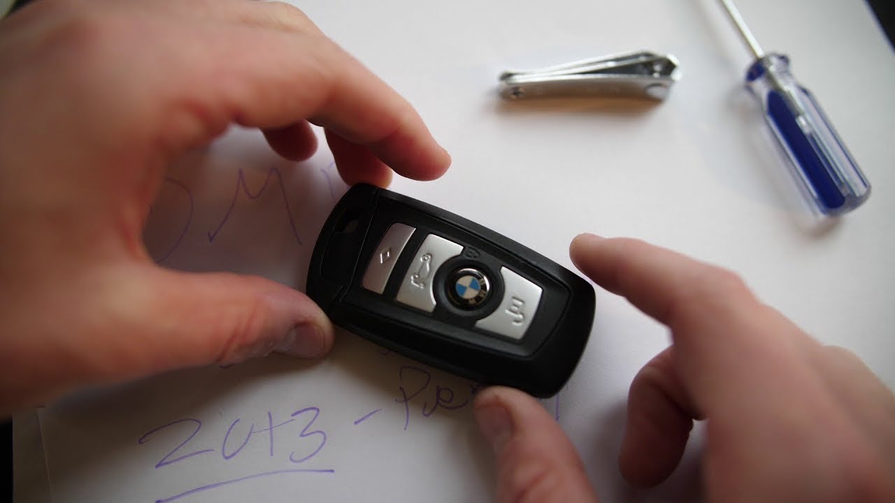 How to Replace the Battery in Your BMW 3 Series Key Fob