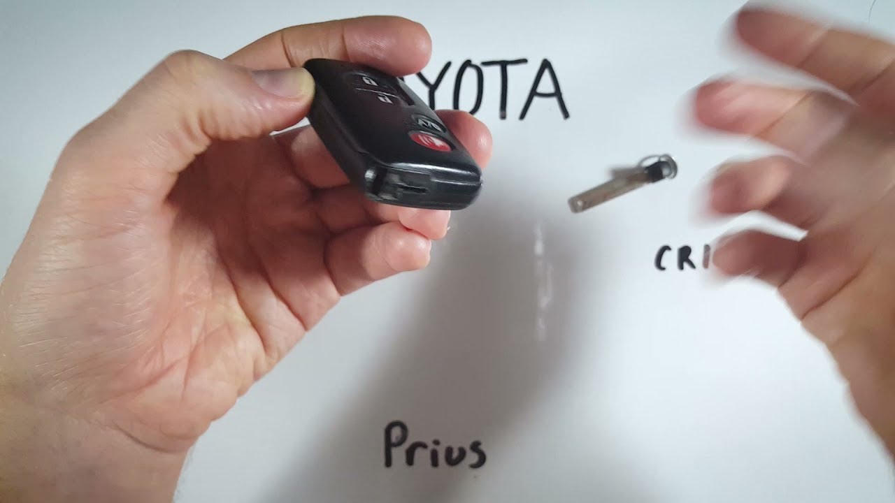 How to Replace the Battery in a Toyota Prius Key Fob (2010 - 2015)