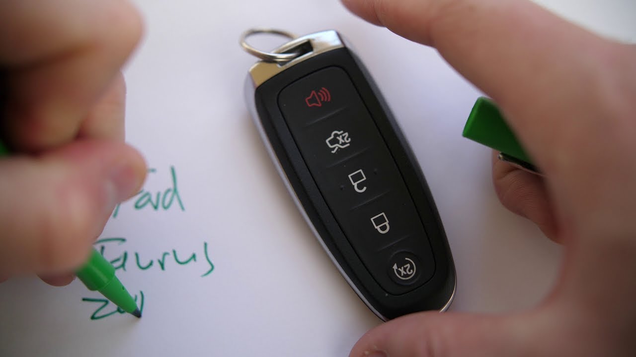 How to Replace the Battery in a Ford Taurus Key Fob